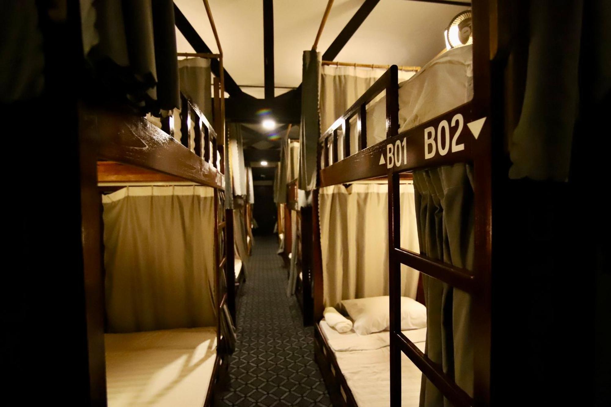 Chanthavong Hostel 琅勃拉邦 外观 照片
