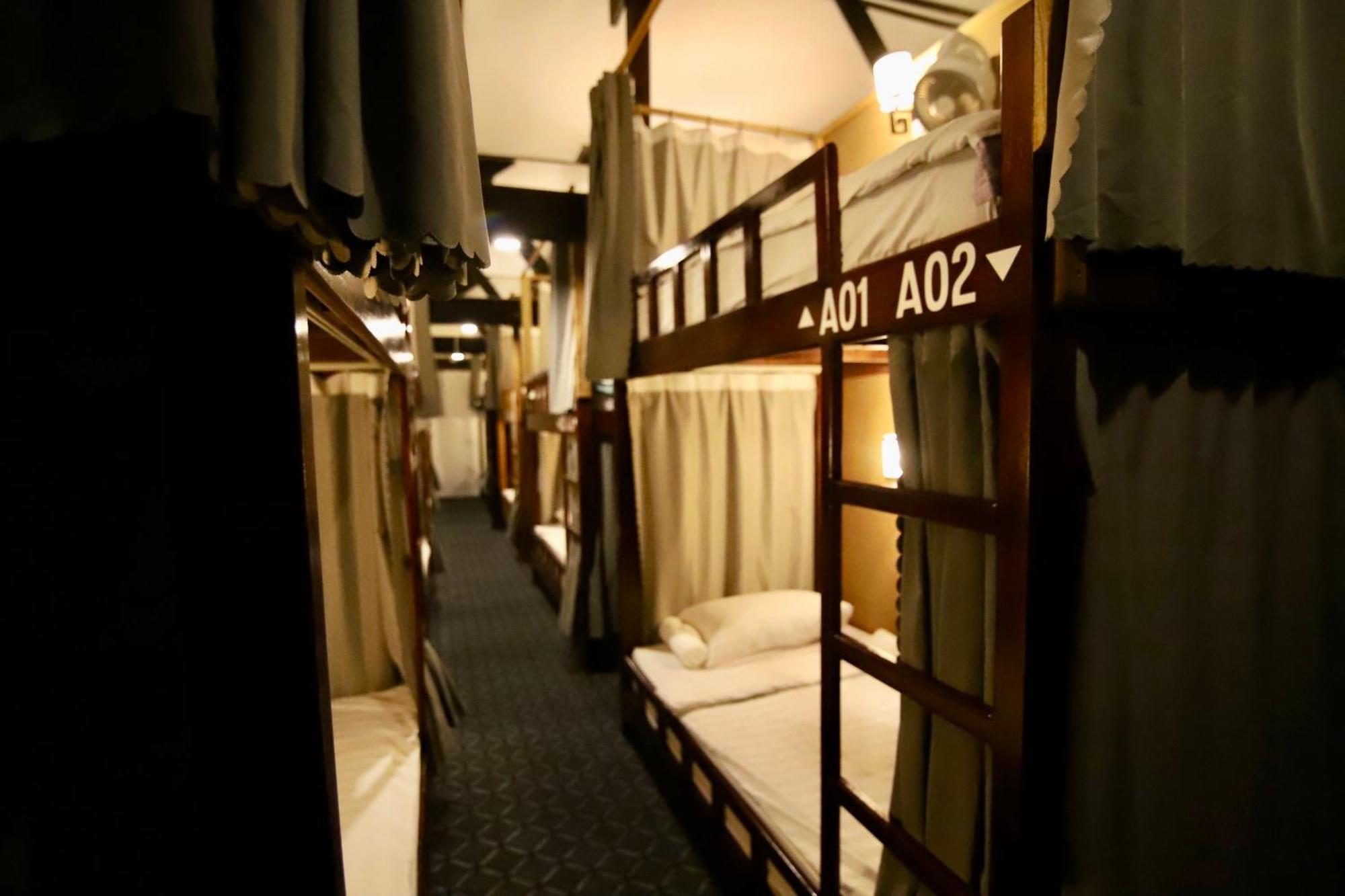 Chanthavong Hostel 琅勃拉邦 外观 照片