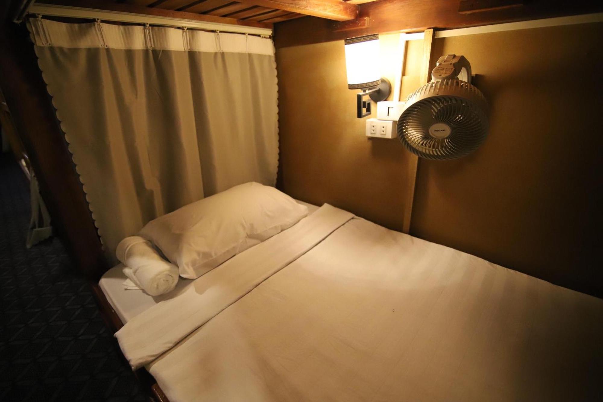 Chanthavong Hostel 琅勃拉邦 外观 照片