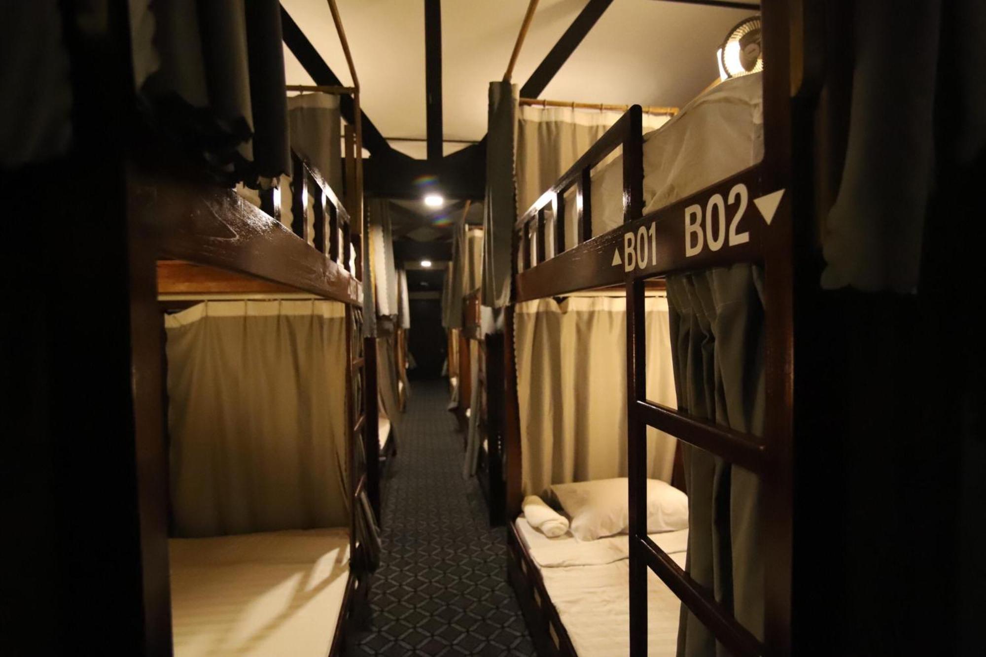 Chanthavong Hostel 琅勃拉邦 外观 照片