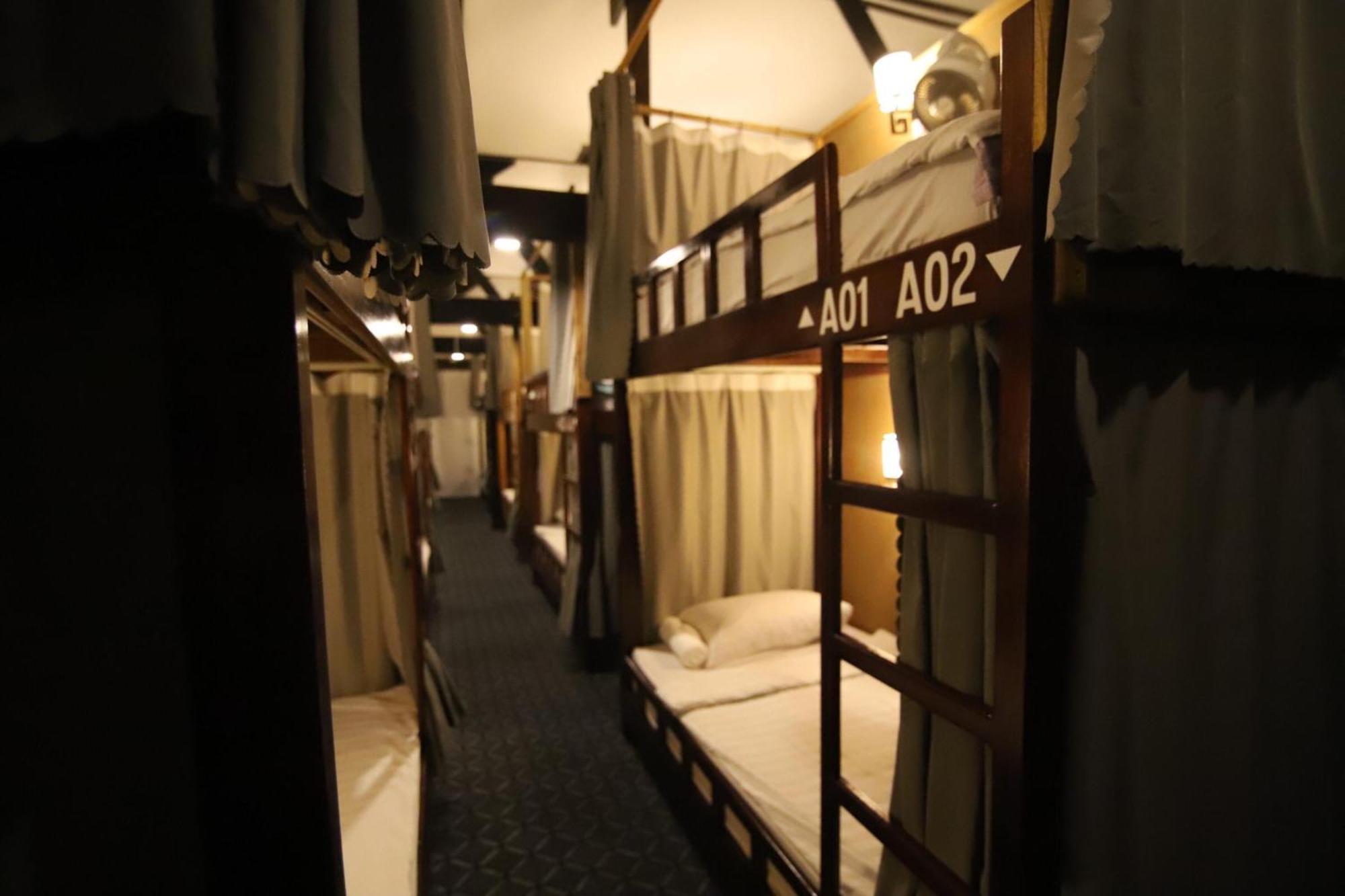 Chanthavong Hostel 琅勃拉邦 外观 照片