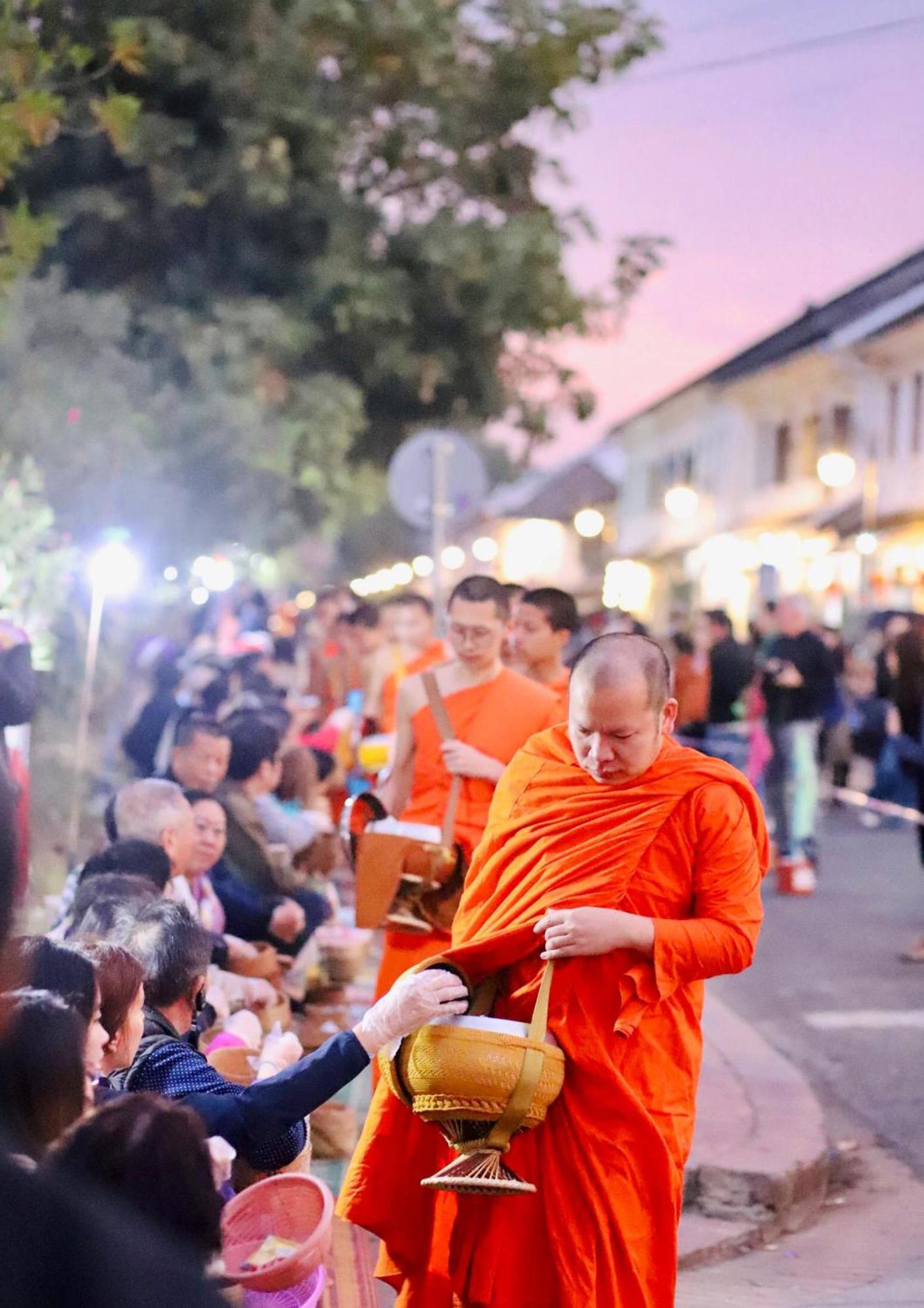 Chanthavong Hostel 琅勃拉邦 外观 照片